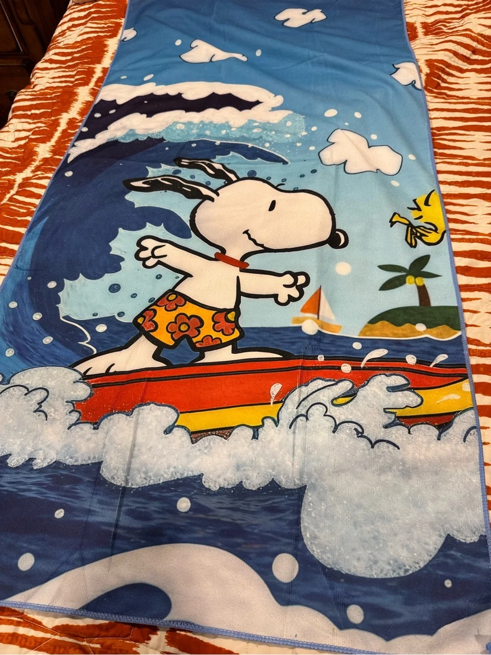 Peanuts Snoopy Surf Beach Towel - Blue